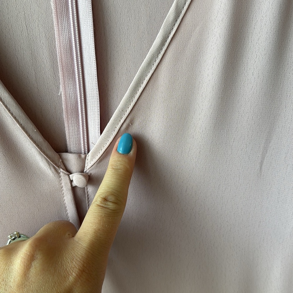 Ivy‎ City Co Pink Button Down Flutter Sleeve Dress - Picture 11 of 11